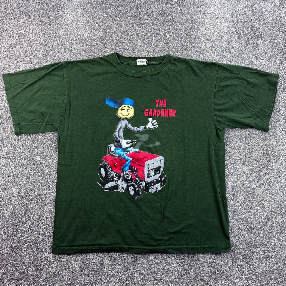 Vintage The Gardener Shirt Mens 2XL Green Cartoon Lawn Mower Tractor Yard Care